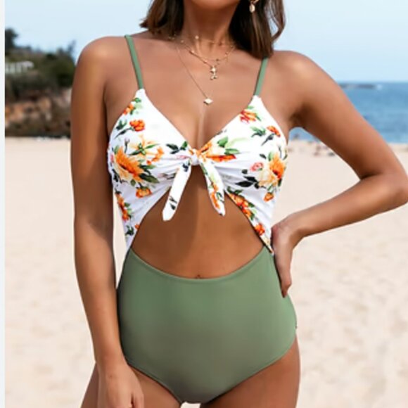 Cupshe Other - NWT Cupshe Floral Knotted One Piece Swim